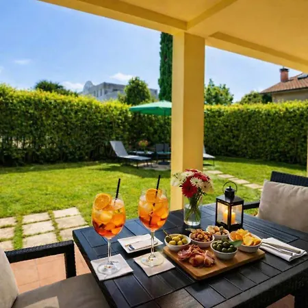 Casa Regina Con Giardino - Mytouristhome Apartment *