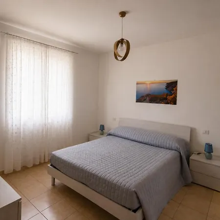 Casa Regina Con Giardino - Mytouristhome * Sarzana